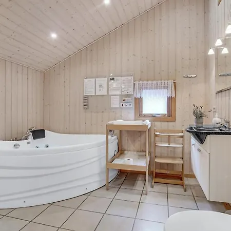 Semesterbostad Olgavej Iv